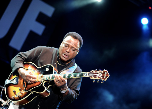 2011 | George Benson