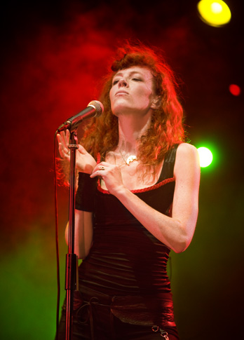 2010 | Melissa Auf Der Maur | Bologna | 27.08